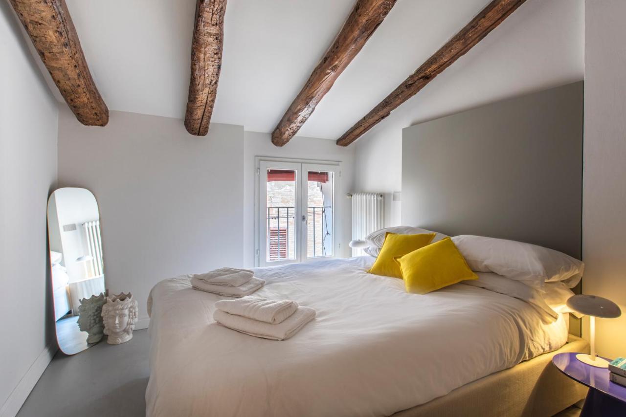 San Pietro Apartment Болоня Екстериор снимка